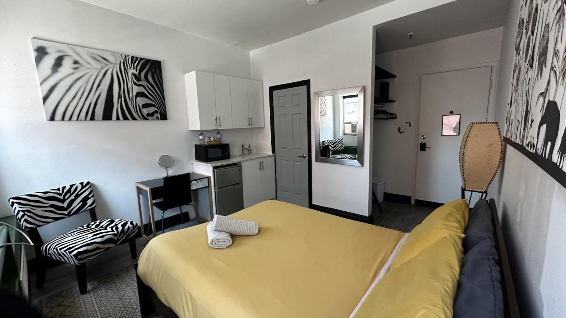 Queen Nest Hotel 2*